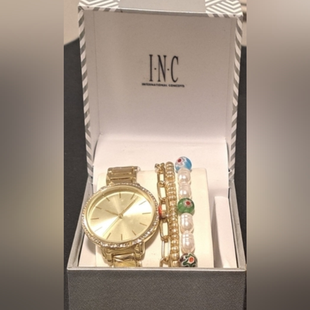 Nwt INC Gold-Tone Bracelet Watch 35mm& 3-Pc Bracelet Set Jewelry Beaded Crystals - Picture 2 of 8